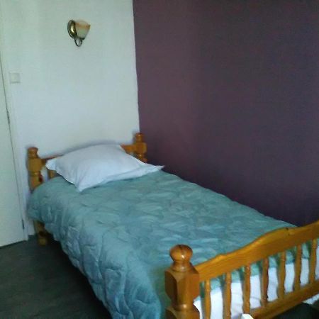 Le Parisien Hotel Saintes Bagian luar foto